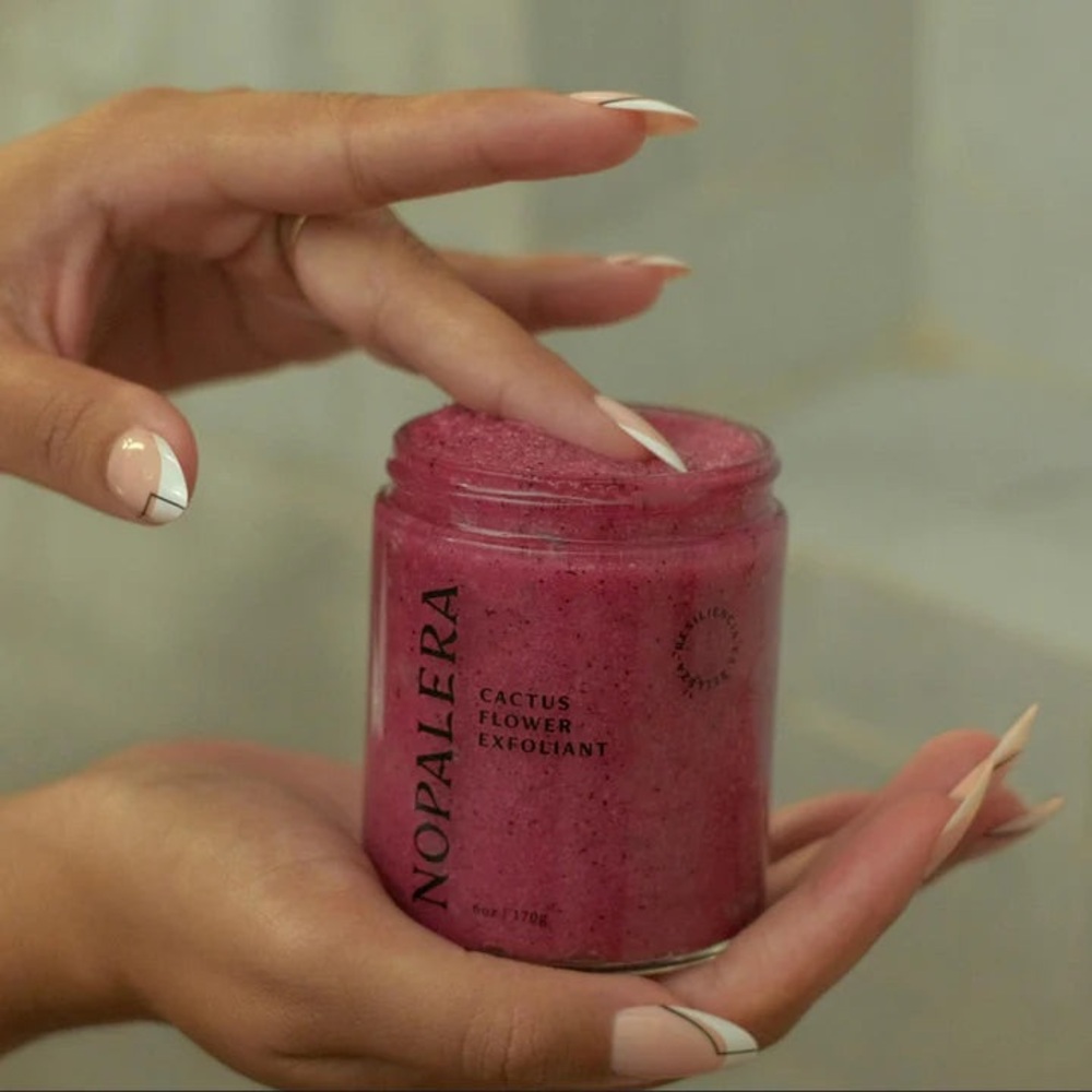 Nopalera Hibiscus Cactus Flower and Sugar Body Exfoliant - 1oz - Picture 2 of 4